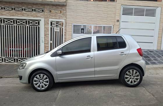 VOLKSWAGEN FOX 1.6 MI 8V FLEX 4P MANUAL VOLKSWAGEN FOX 1.6 MI 8V FLEX 4P MANUAL